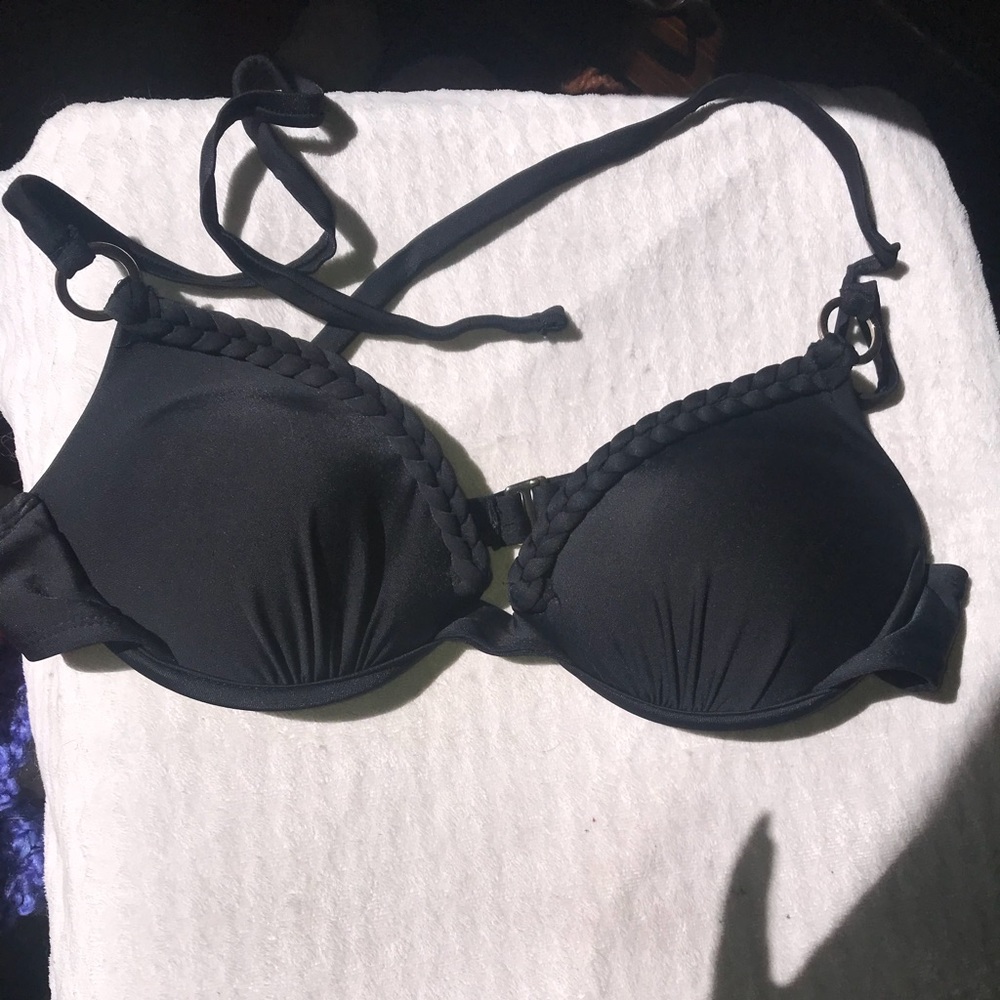 Black bikini top